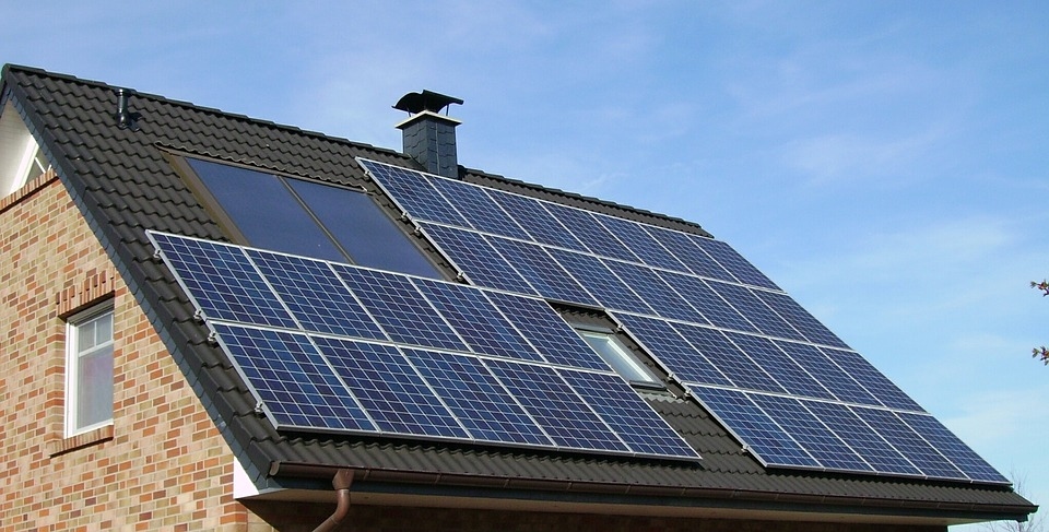 我可以拿家裡屋頂太陽能的碳權去賣錢嗎？